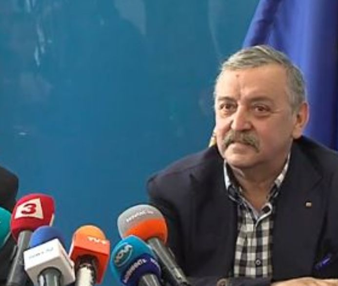 Мистерията с 12 починали от К-19 у нас бе разбулена от проф. Кантарджиев и МЗ 