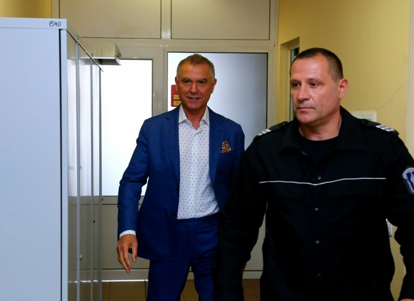 Атанас Бобоков проговори: Средната заплата на хората, които работят при мен е 1700 лева