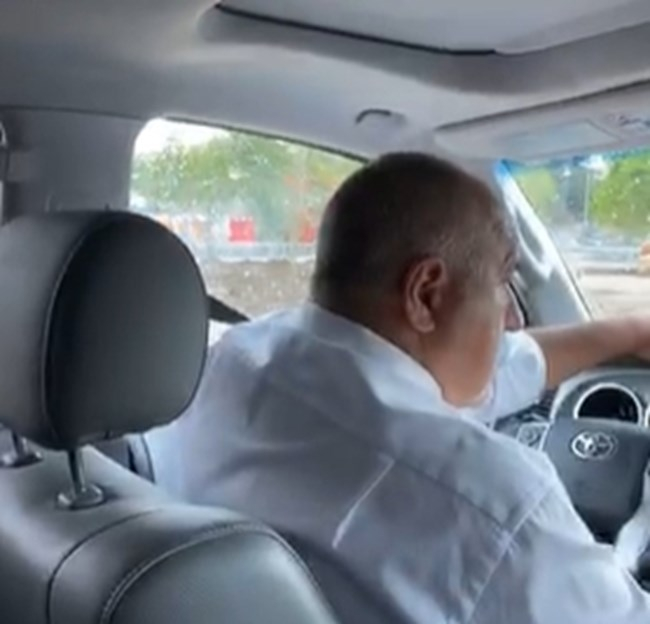 Борисов се пусна от Варна, отива да гледа... ВИДЕО
