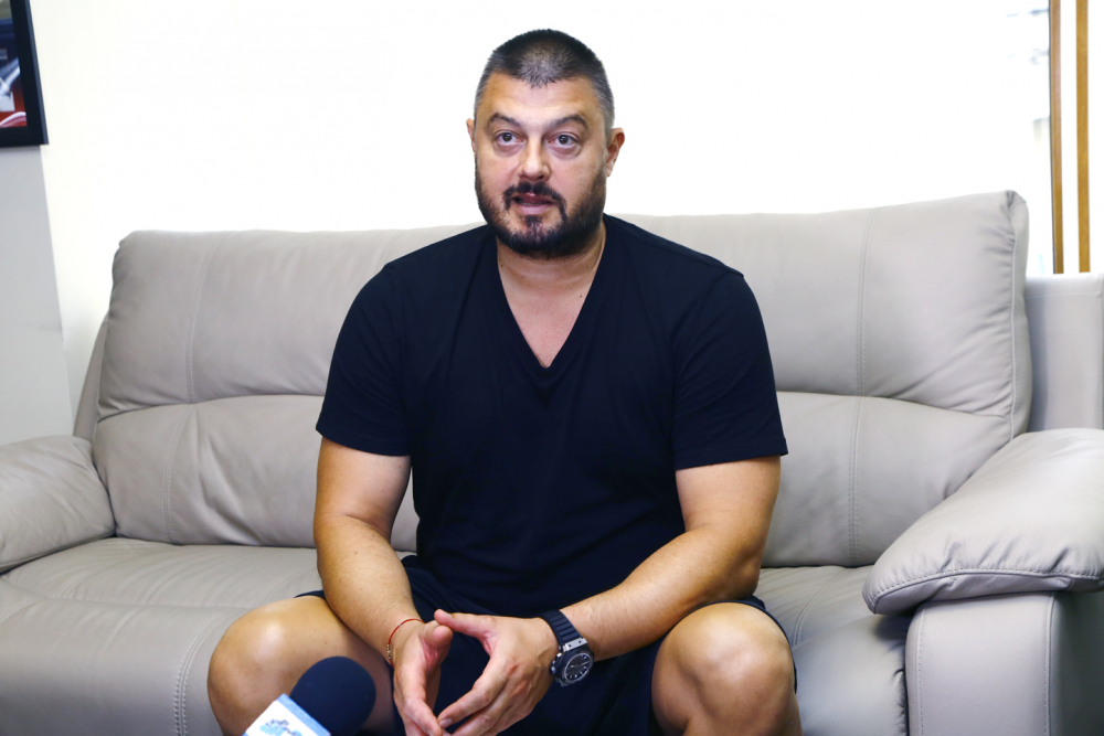 Бареков: “Умните и красивите”, които сега се мъчат да яхнат протеста, са същите продажни душици, които върнаха ГЕРБ и Борисов на власт