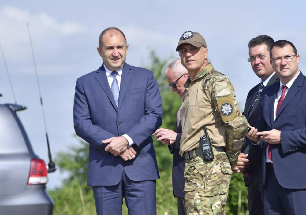 Радев с горещ коментар за Божков и нова атака към управляващите 