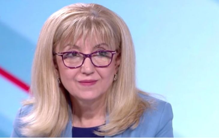 Аврамова с версия за снимките на Борисов