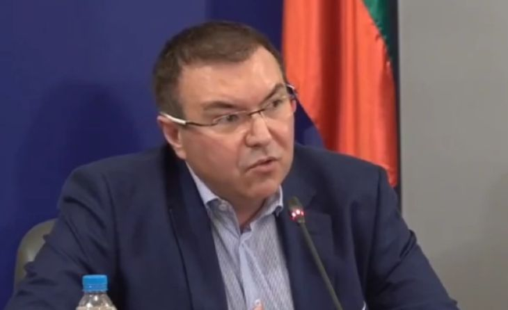 Проф. Костадин Ангелов: В болниците има всичко необходимо за борбата с коронавируса
