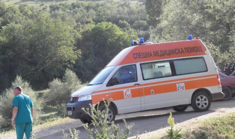 Зловещо: Гол труп с 1 маратонка в река Поройна 