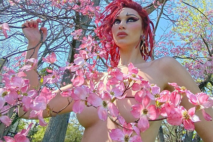 Най-красивата жена в света се снима гола като извънземно 18+  
