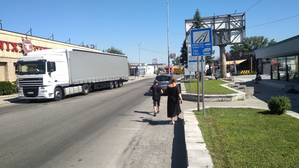 СНИМКИ показват какво става на границата с Гърция заради новите мерки