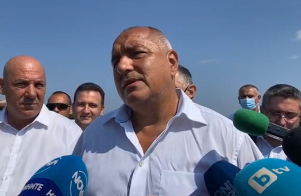 Борисов посече Радев за ченгеджийските номера, но призна за какво му завижда ВИДЕО