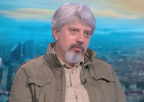 Проф. Витанов с мрачни сметки: До есента болните ще са 10 000, нашият шанс е...