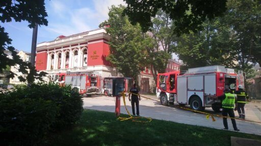 Пламна един от символите на Русе, хвърчат пожарни и полиция СНИМКА