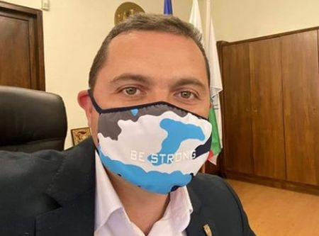 Кметът на Русе болен от коронавирус СНИМКА