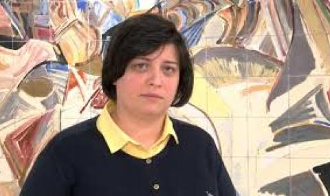 Диана Русинова: Обадете ми се, ако не ви пуснат навън за неплатена глоба