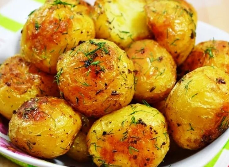 Това е рецептата за вкусните царски картофки, всички у дома са луди по тях