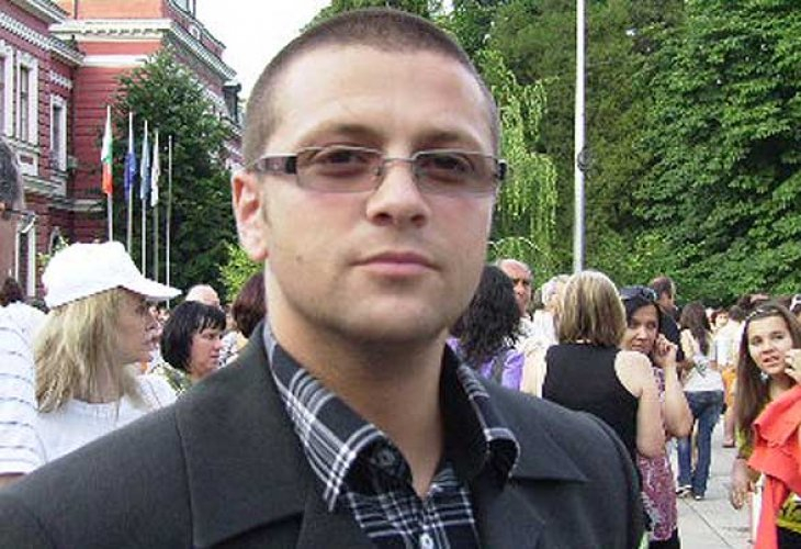 Пластичен хирург да си! Дупнишкият д-р Дашков заби нова блондинка СНИМКИ