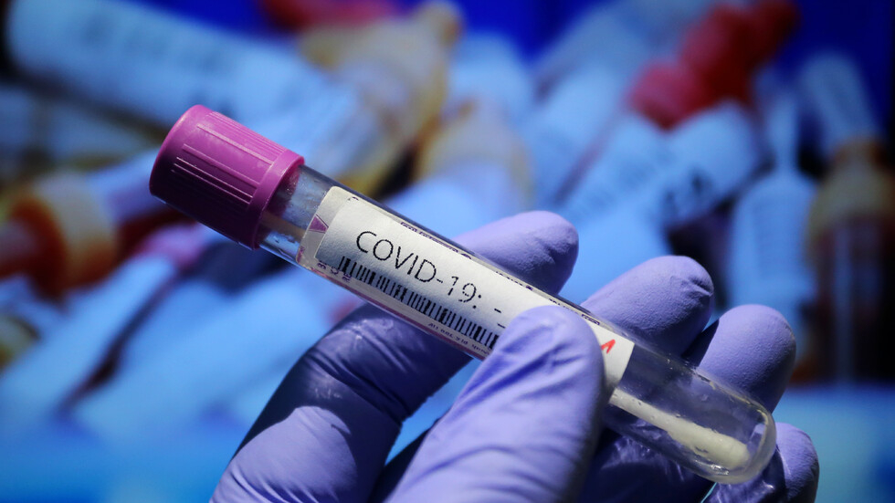 Голяма звезда на Боливуд е с COVID-19