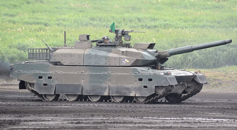 Наблъсканият с електроника японски танк Type 10 бе показан отвътре ВИДЕО