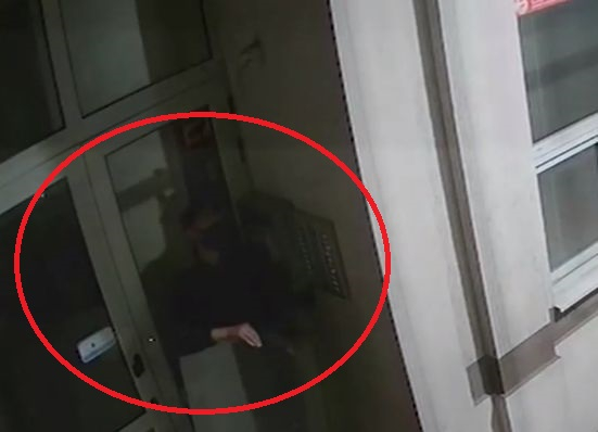 В "Банишора" пропищяха от изключително нагъл крадец ВИДЕО