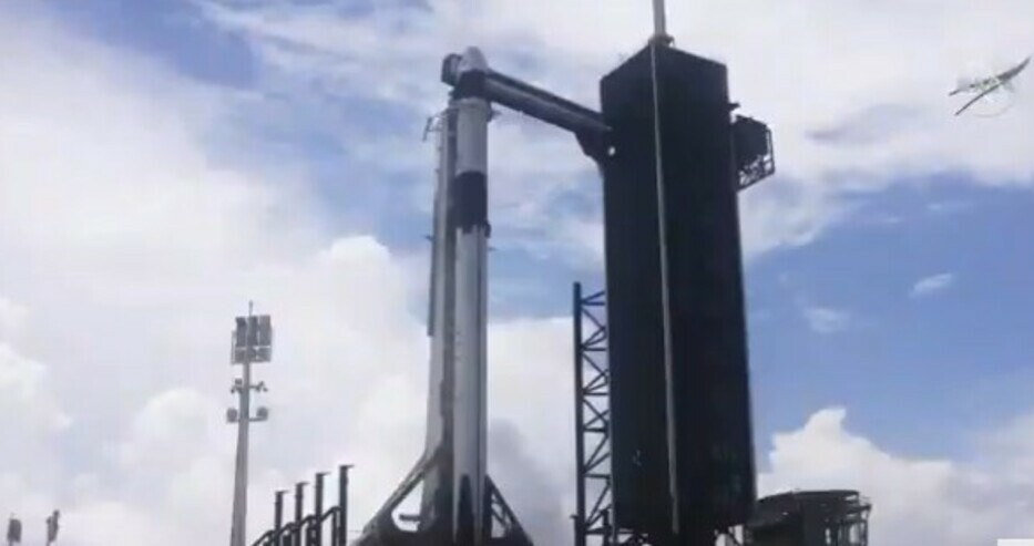 Астронавтите от SpaceX се връщат на Земята в началото на август
