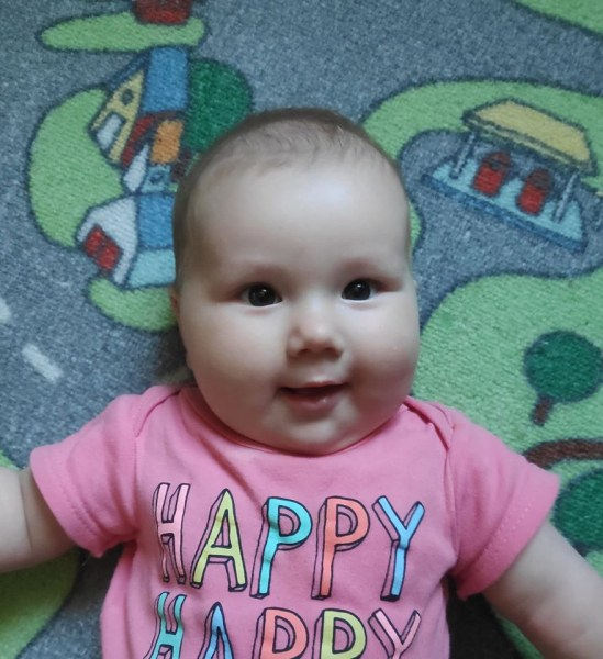 Зов за помощ: Родители сбъднаха мечтата си за красиво момиченце, но бебето им... 