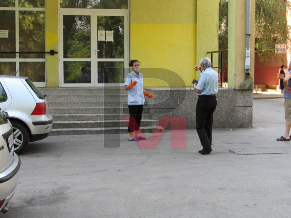 Пламна ново огнище на COVID-19 в голям старчески дом в Русе ВИДЕО