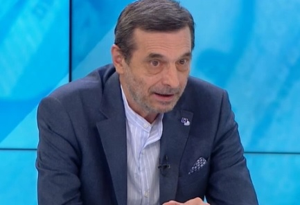Димитър Манолов иска отпадане на данъка от минималната заплата 