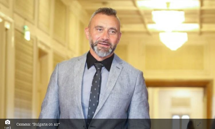 Калин Вельов се закле като депутат на мястото на Владислав Горанов