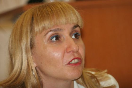 Атанас Бобоков ангажира американски лобисти в своя защита, а сега и омбудсмана