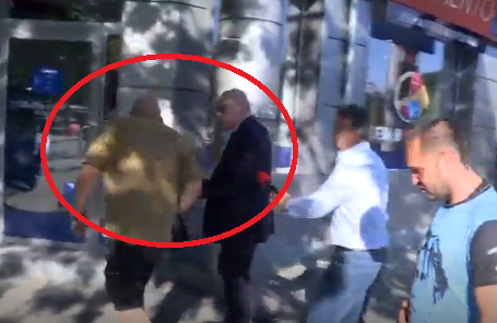 Първо ВИДЕО от нападението на протестъри срещу Марешки