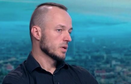 Политолог за Радев: Президентът е неформален лидер на протестите