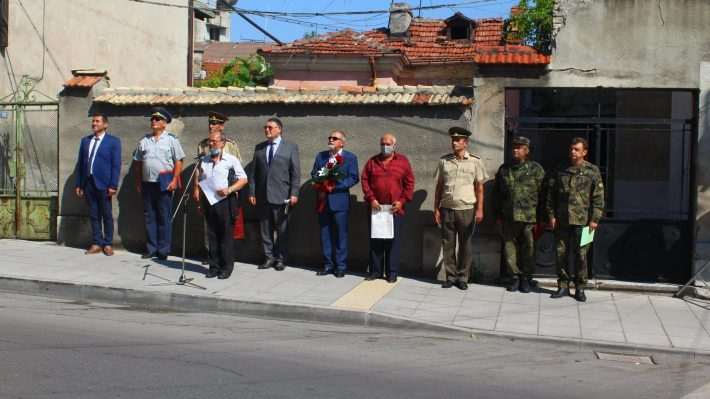 Браво на Шумен! За първи път в България бе почетен така 100-годишен военен ветеран  СНИМКИ 
