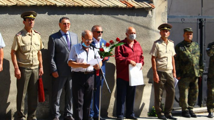 Браво на Шумен! За първи път в България бе почетен така 100-годишен военен ветеран  СНИМКИ 