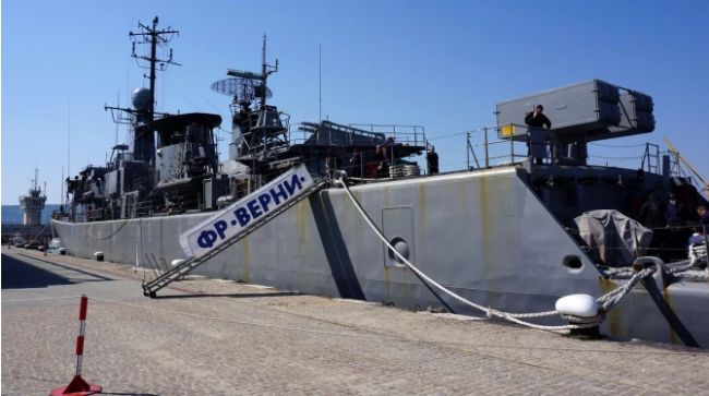 Договорът за изграждане на два кораба за ВМС ще се подпише в началото на есента