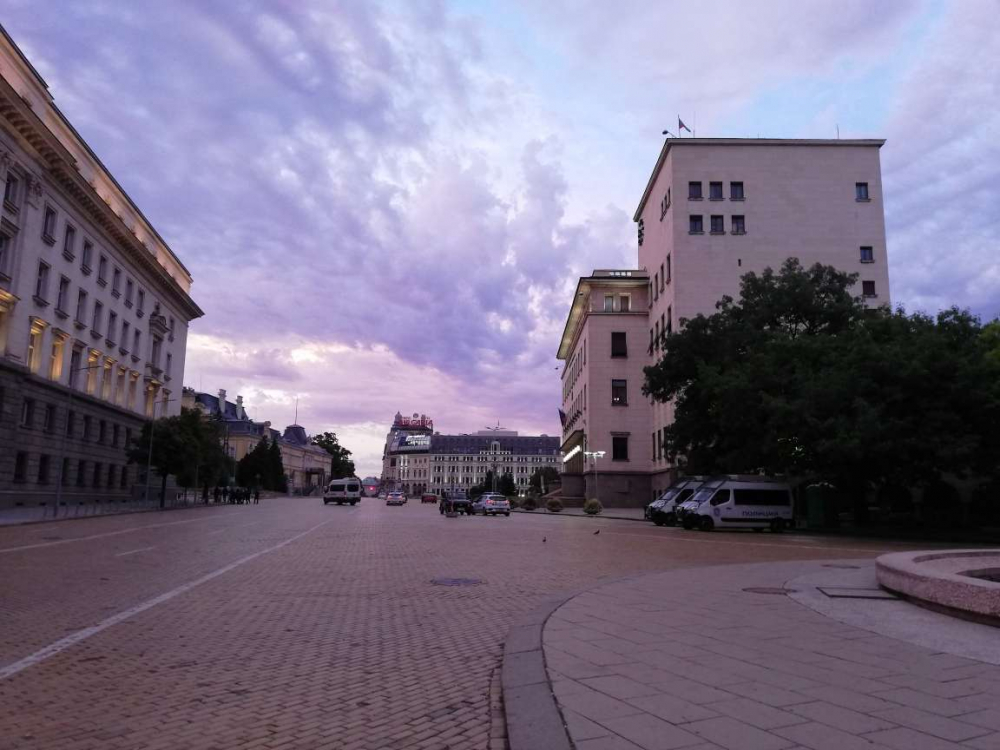 Извънредно: Спецакция на полицията разчисти блокадите на протестиращите в София СНИМКИ