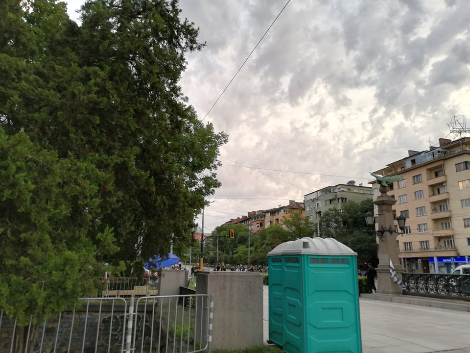 Първи СНИМКИ след спецакцията на София, освободена от блокади 