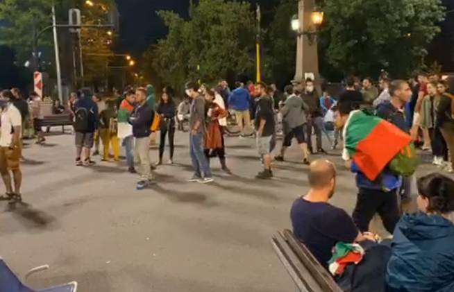 Извънредно в БЛИЦ! Полицаите се готвят да пометат блокадите в столицата