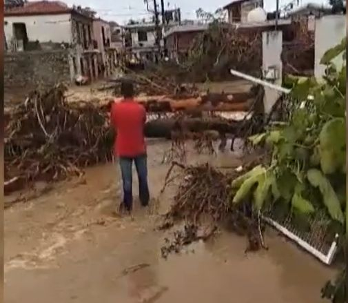 Стихия помете любим на българите гръцки остров, има загинали туристи ВИДЕО