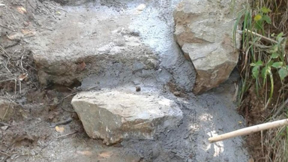 И фекалните води от палата на "зеления" Прокопиев  се изливат в морето, канализацията му е незаконна СНИМКИ