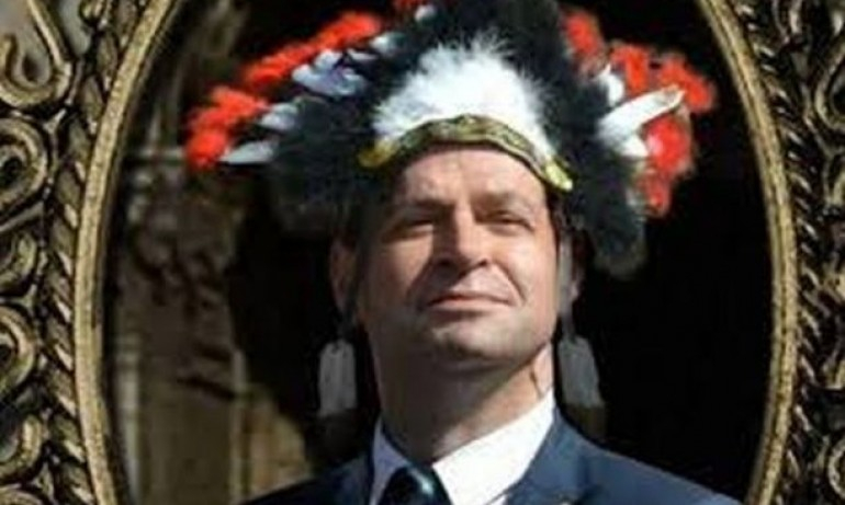 Индианец седесар, а сега фен на Радев и Слави, организирал блокадата на АМ "Тракия"