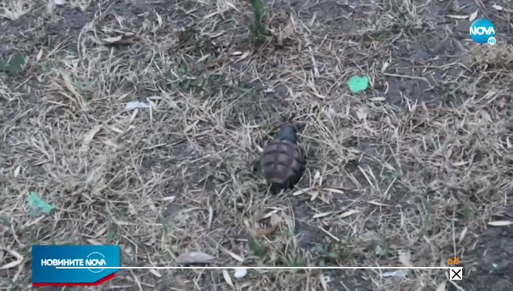 Извънредна ситуация около блок в Хасково, отцепиха района ВИДЕО