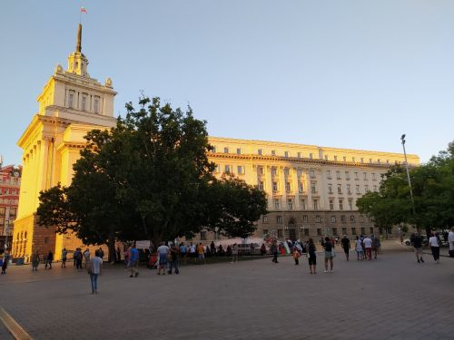 Извънредна ситуация на протеста, намеси се Спешна помощ СНИМКИ