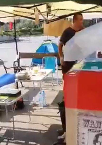 Уникално ВИДЕО в БЛИЦ от разчистването на блокадата пред СУ! СНИМКИ