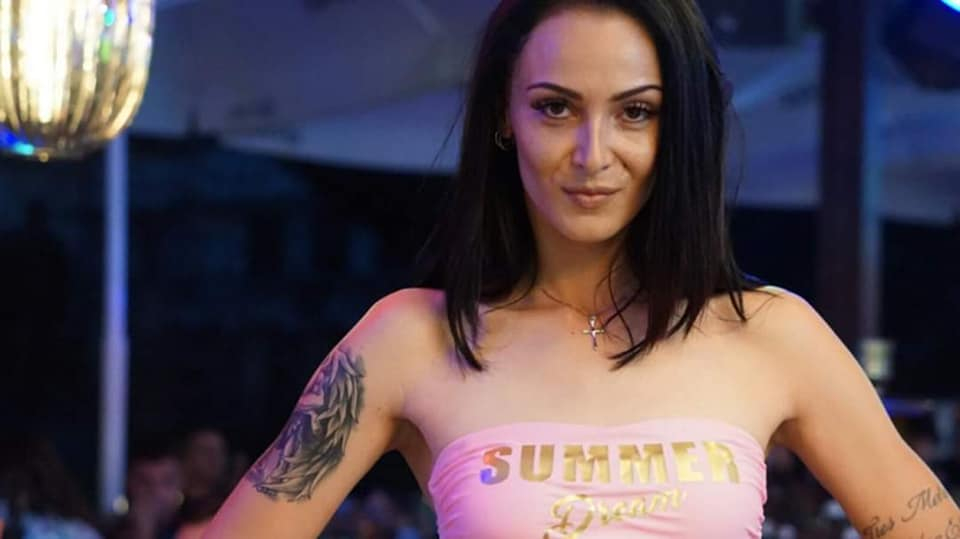 Ослепителна красавица с малко дете е загиналата при инцидента с джет край Балчик СНИМКИ 