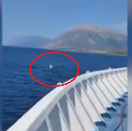 Такова нещо с 5-годишно дете в Йонийско море не се бе случвало! ВИДЕО