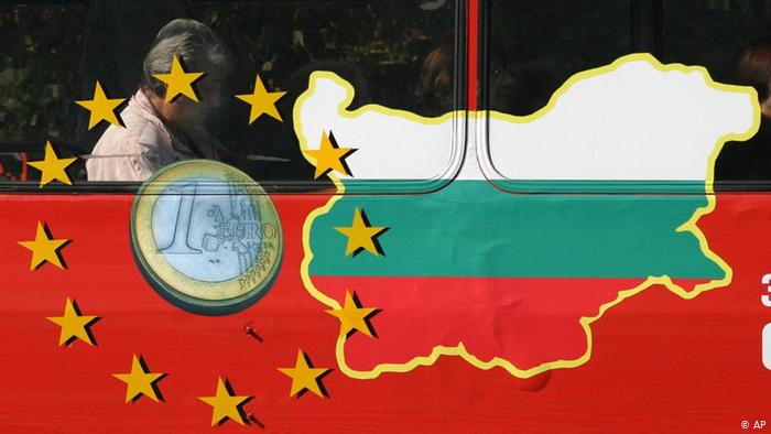 Германският проф. Хайнеман: Еврото е изгодно за България! Ще спаси страната от...