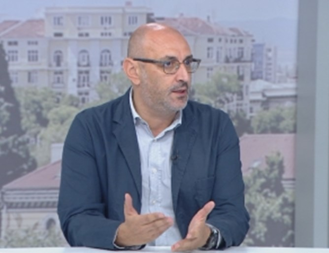 Милен Керемедчиев: Режимът на Путин едва ли иска Навални мъртъв