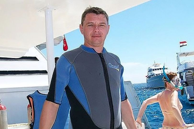 Мъж реши да помогне на две деца, родителите им го изнасилиха и убиха