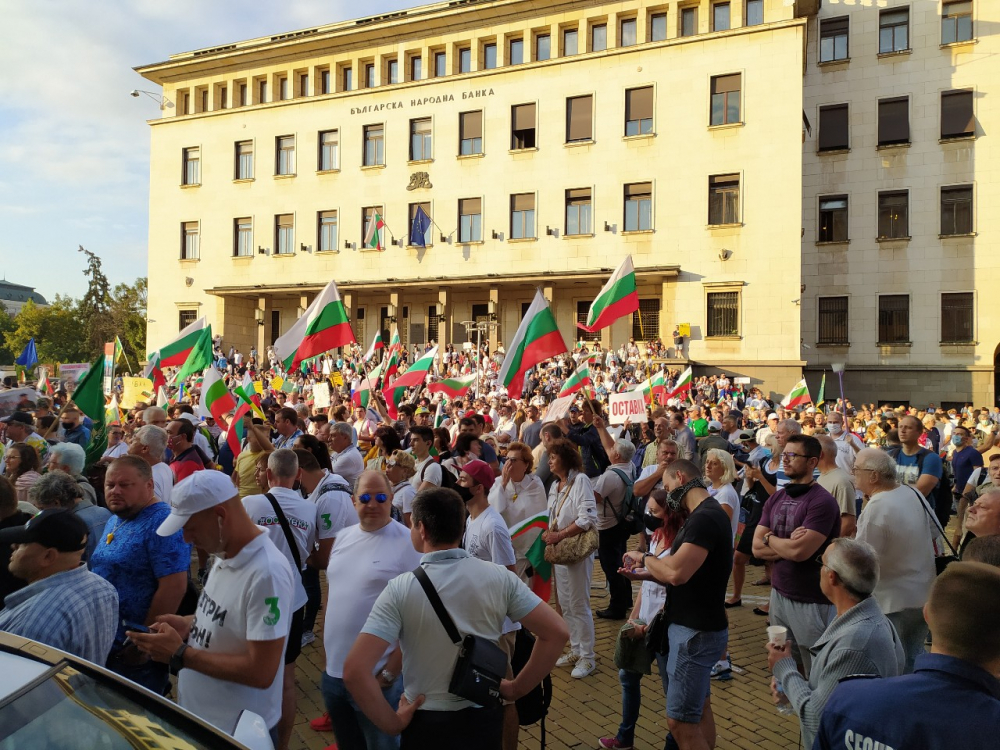 Блокада на градския транспорт от протестиращи