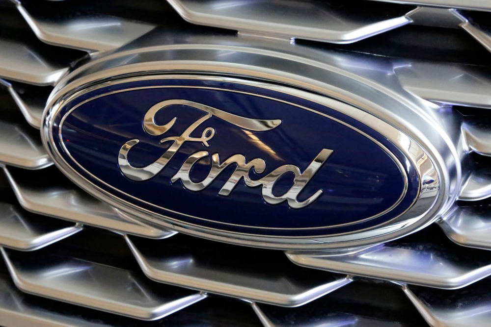 Ford показа бъдещето с хиперколата Fordzilla P1 СНИМКИ
