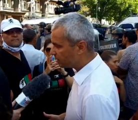 Орките на Копейкин провокират насилие на протеста! СНИМКИ