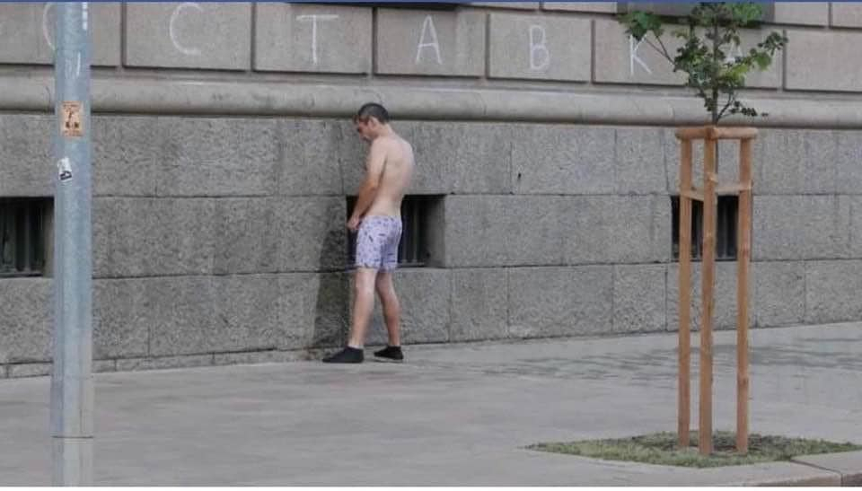 Блъсков показа най-гнусните СНИМКИ 18+ от протеста!