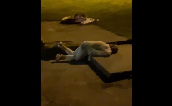 Зрелищно ВИДЕО 18+: Булка се сби на сватбата си и шокира гостите 